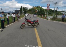 事故现场！澄江镇一小车司机交叉路口未让行，酿事故！